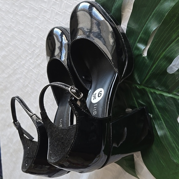 Madden Girl Black Patent Leather Block Heel Platform Mary Jane Shoes - Picture 3 of 16